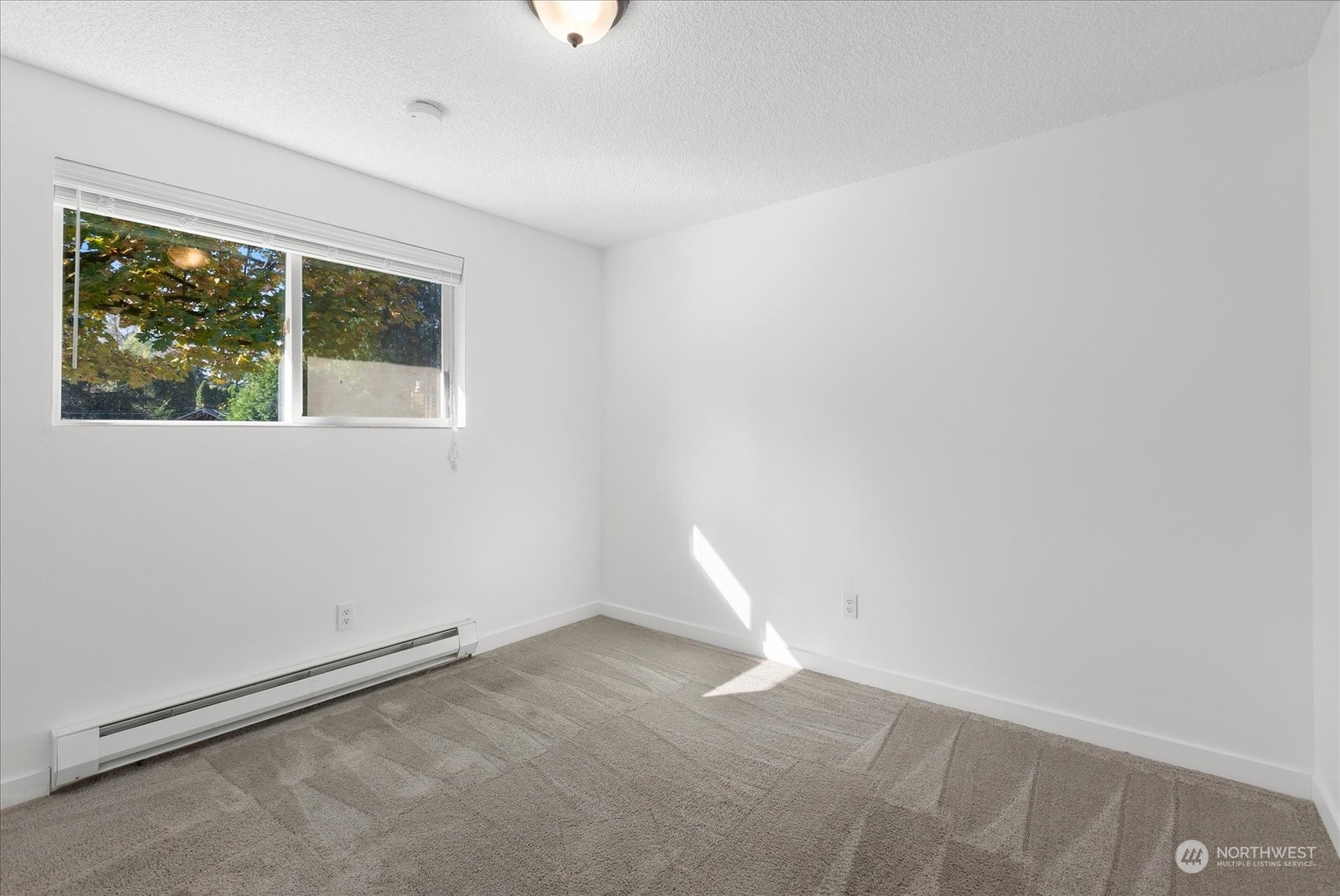 13432 Riviera Boulevard Snohomish, WA 98290 - Photo 23 of 39