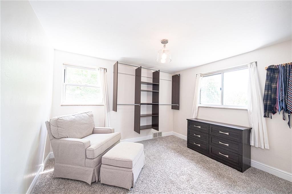 363 Jacks Run Road Pittsburgh, PA 15202 - Photo 14 of 25 Gallery Image 14