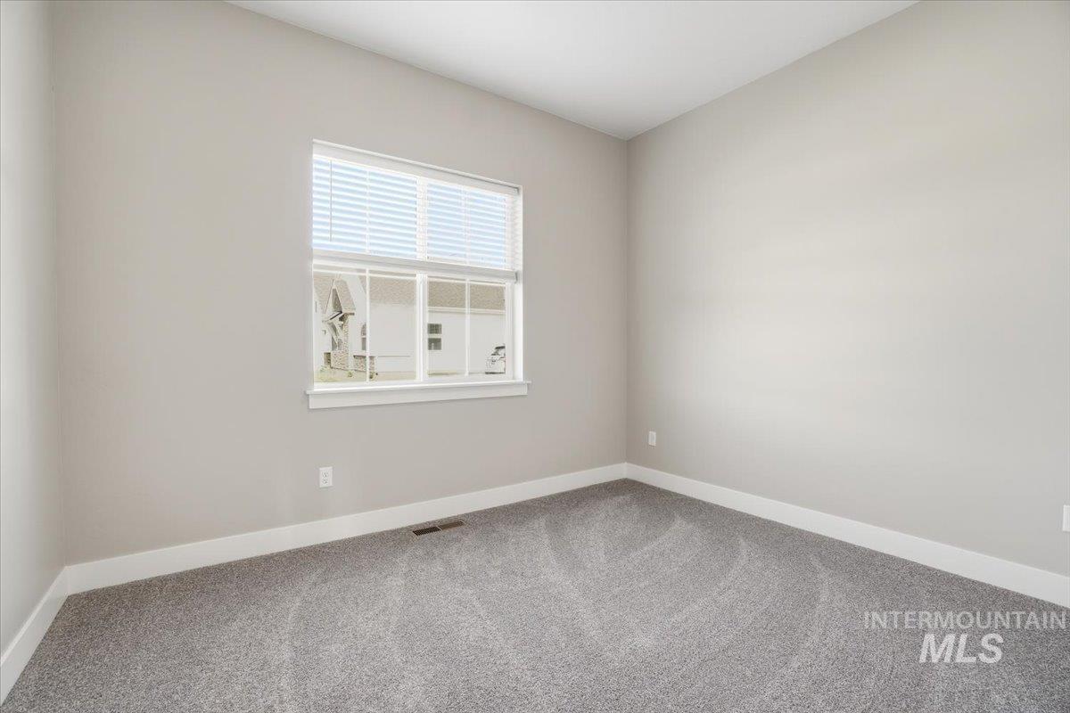 834 North Falling Water Way Eagle, ID 83616 - Photo 25 of 47