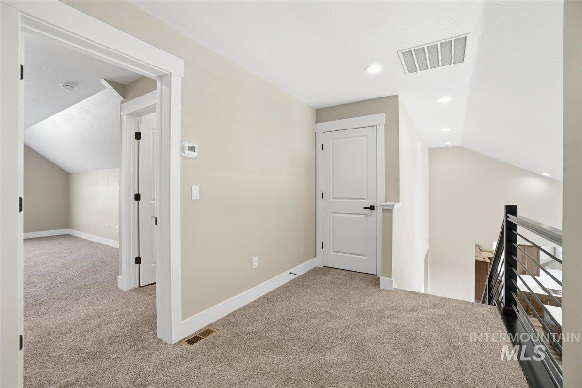 834 North Falling Water Way Eagle, ID 83616 - Photo 34 of 47