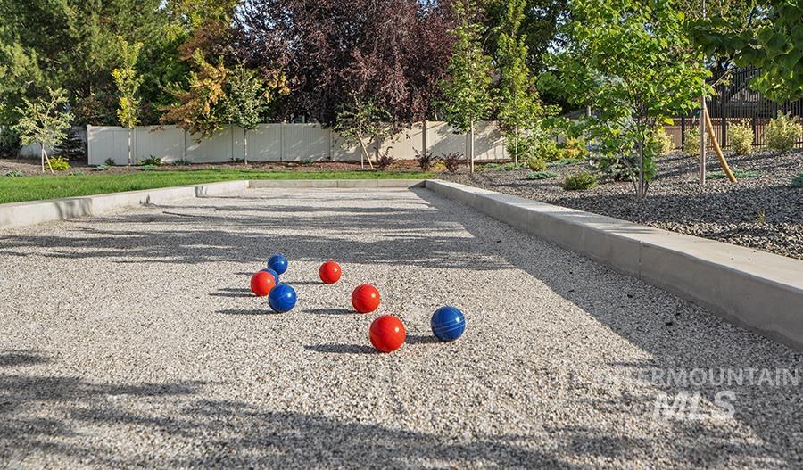 834 North Falling Water Way Eagle, ID 83616 - Photo 46 of 47