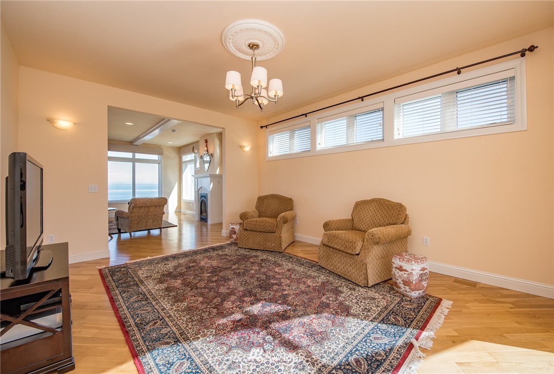 851-3 3 Crabs Road Sequim, WA 98382 - Photo 8 of 25 Gallery Image 8
