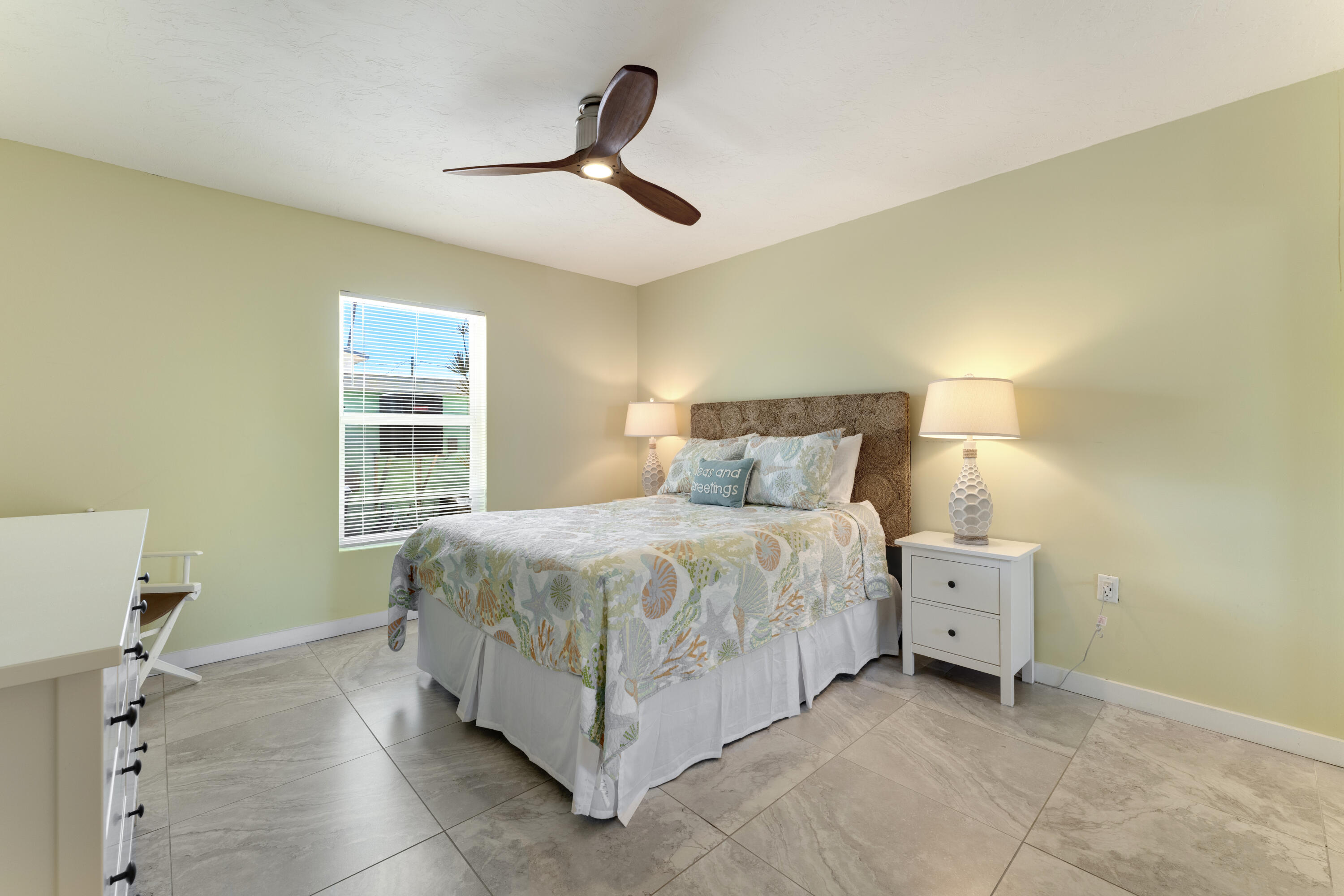 440 9th Street Key Colony Beach, FL 33051 - Photo 22 of 50 Guest Bedroom