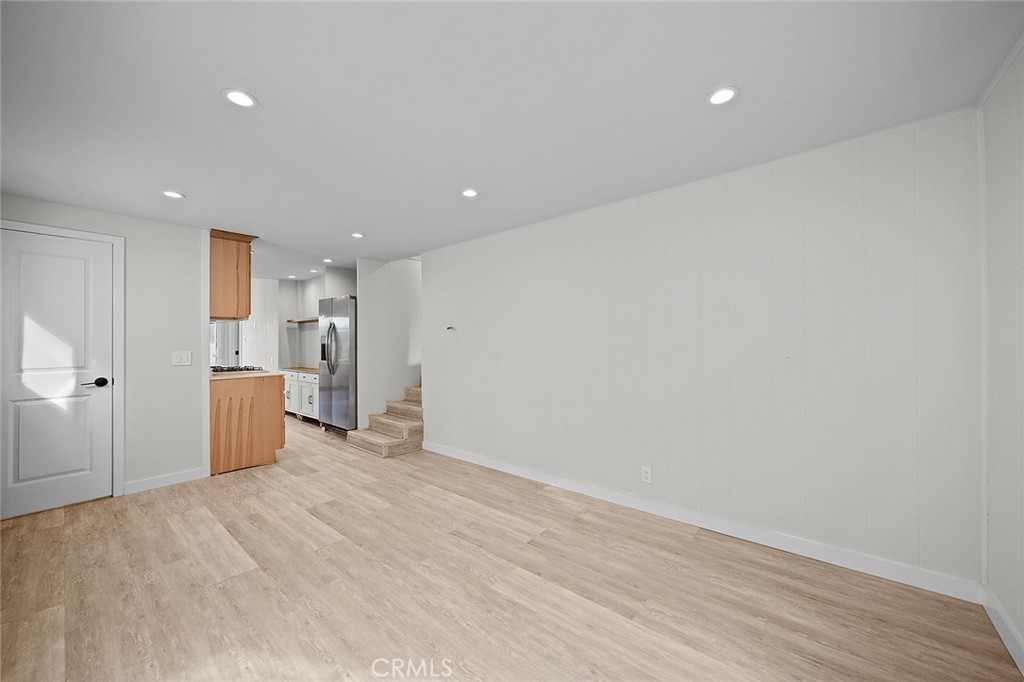 50 B Surfside Avenue, Unit B Surfside, CA 92649 - Photo 20 of 34