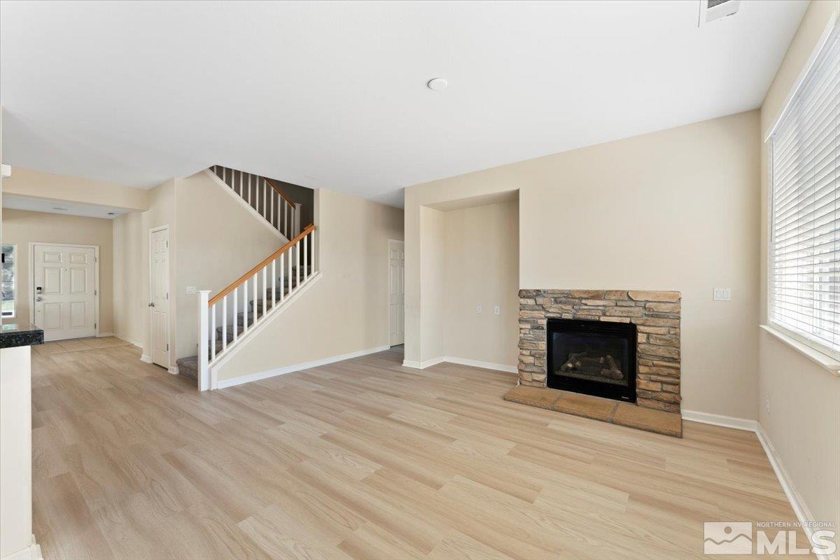 3435 Weaver Place Reno, NV 89512 - Photo 8 of 40 Photo 8