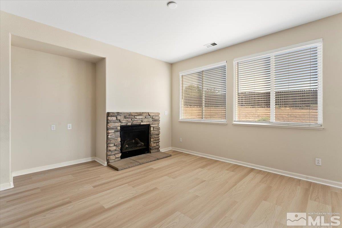 3435 Weaver Place Reno, NV 89512 - Photo 9 of 40 Photo 9