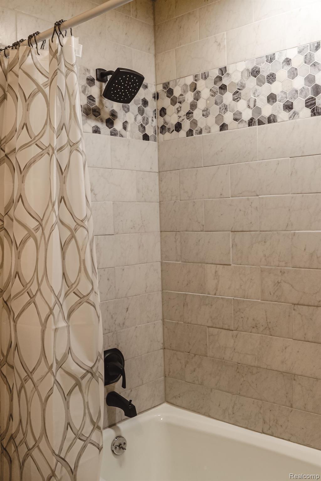 9184 Crescent Beach Road Pigeon, MI 48755 - Photo 20 of 31 Gallery Image 20