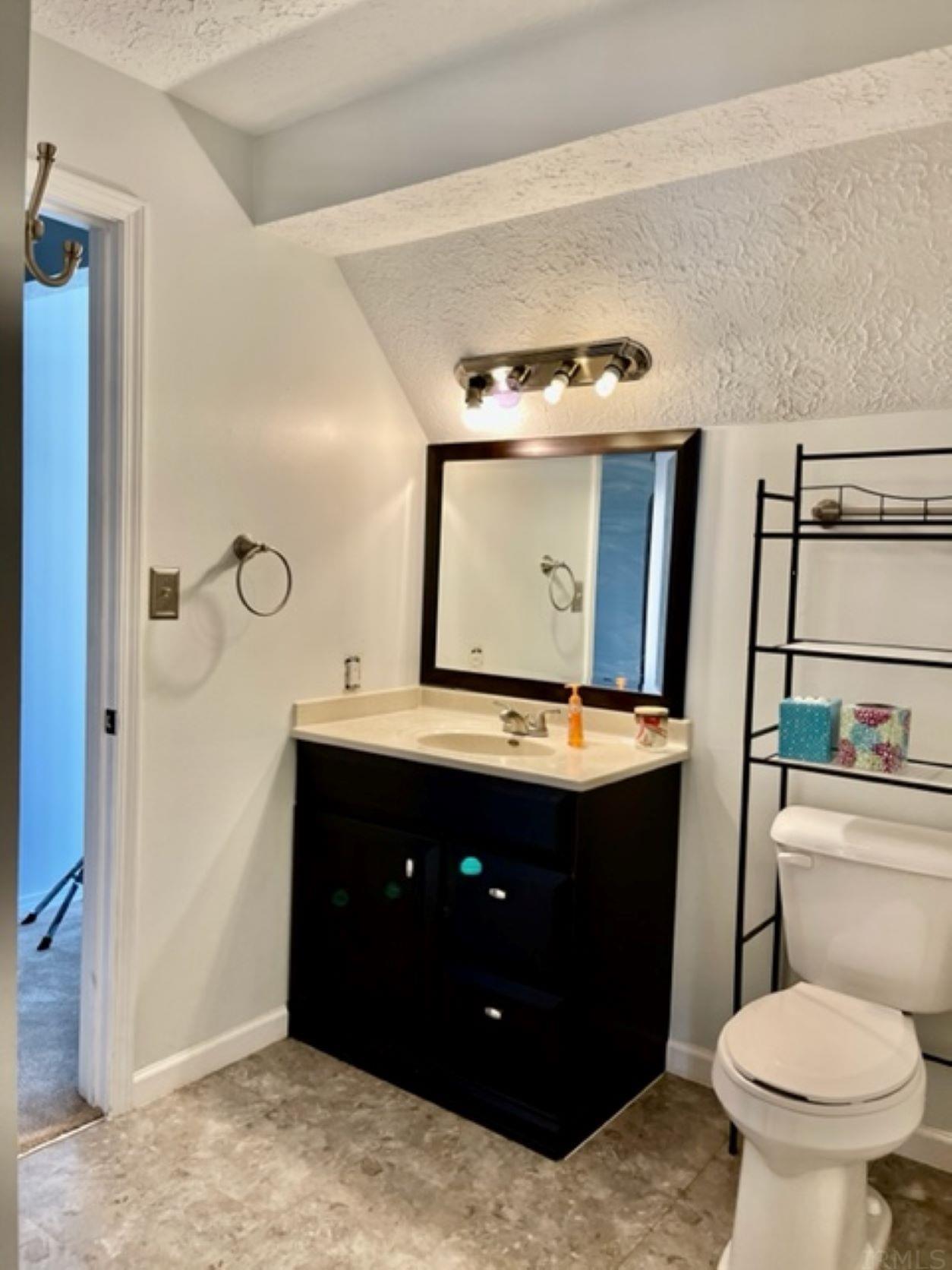 1254 South College Mall Road, Unit C7 Bloomington, IN 47401 - Photo 10 of 12 Gallery Image 10