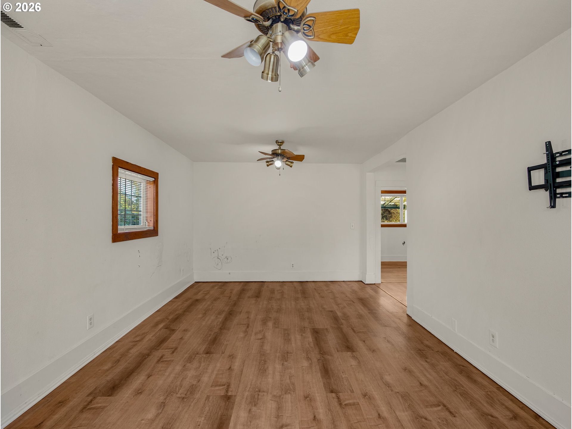 92303 Willow Road Astoria, OR 97103 - Photo 11 of 14 Gallery Image 11