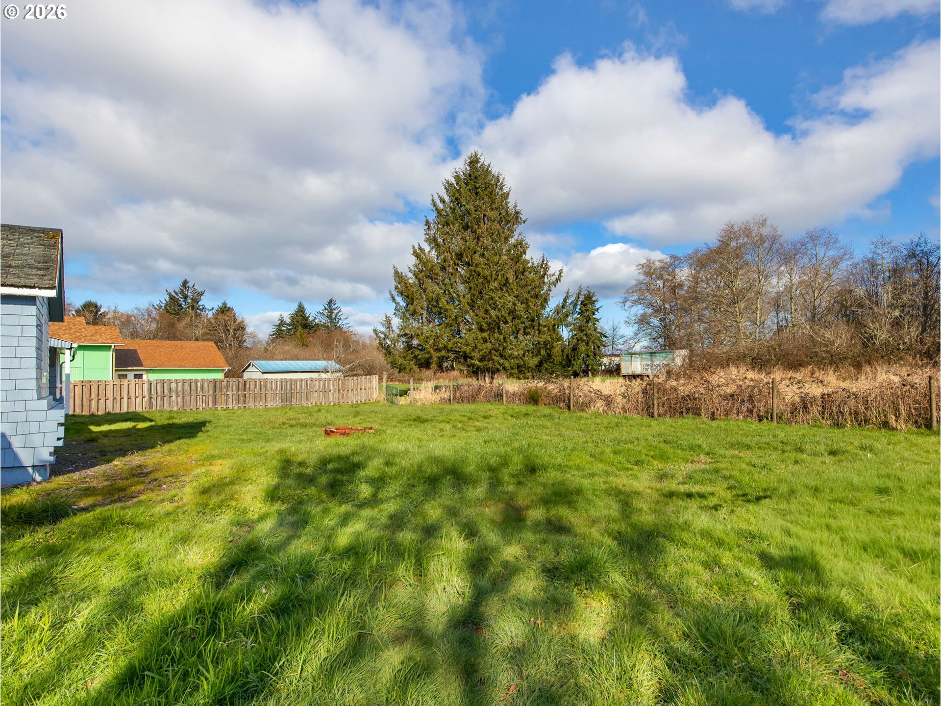 92303 Willow Road Astoria, OR 97103 - Photo 13 of 14 Backyard