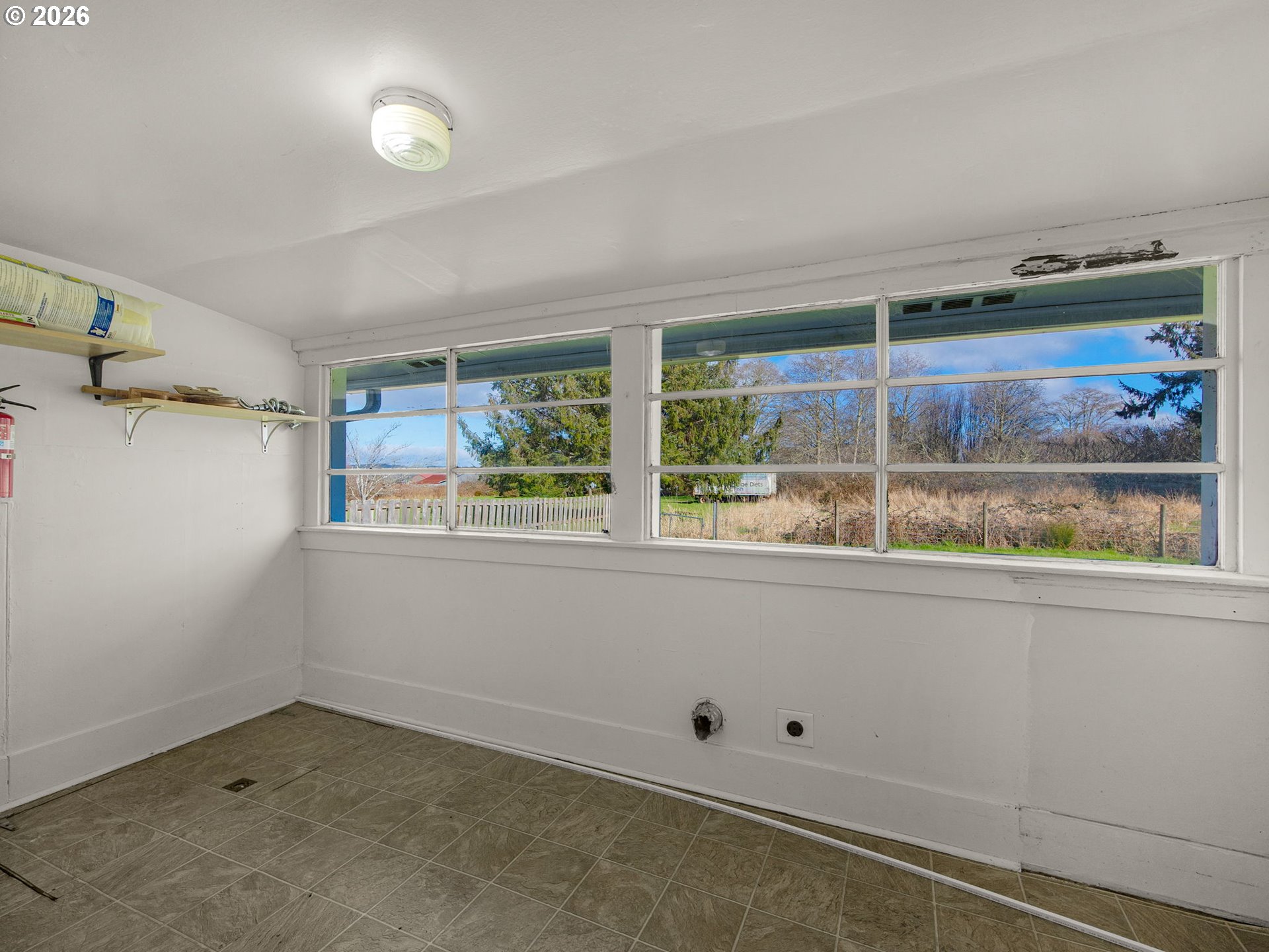 92303 Willow Road Astoria, OR 97103 - Photo 9 of 14 Gallery Image 9
