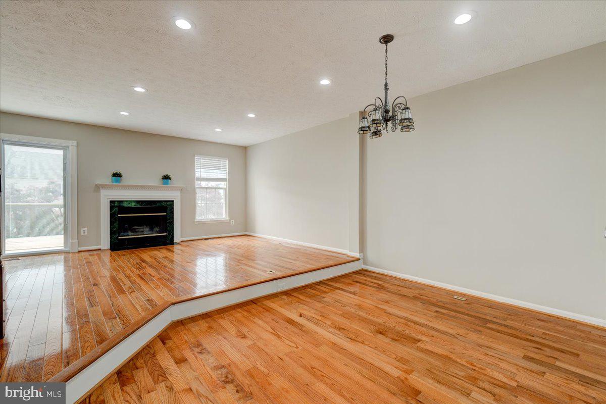 14043 Winding Ridge Lane Centreville, VA 20121 - Photo 12 of 37