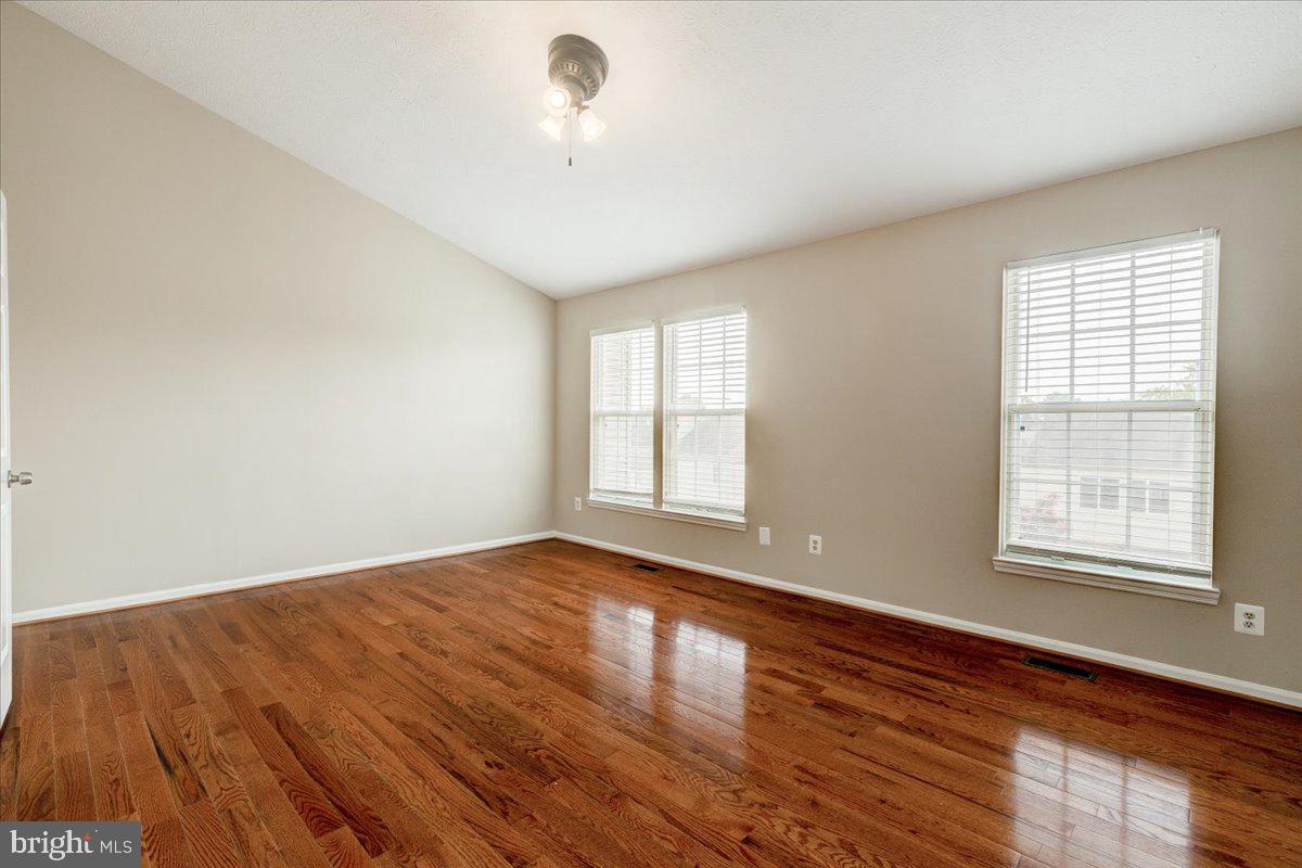 14043 Winding Ridge Lane Centreville, VA 20121 - Photo 18 of 37