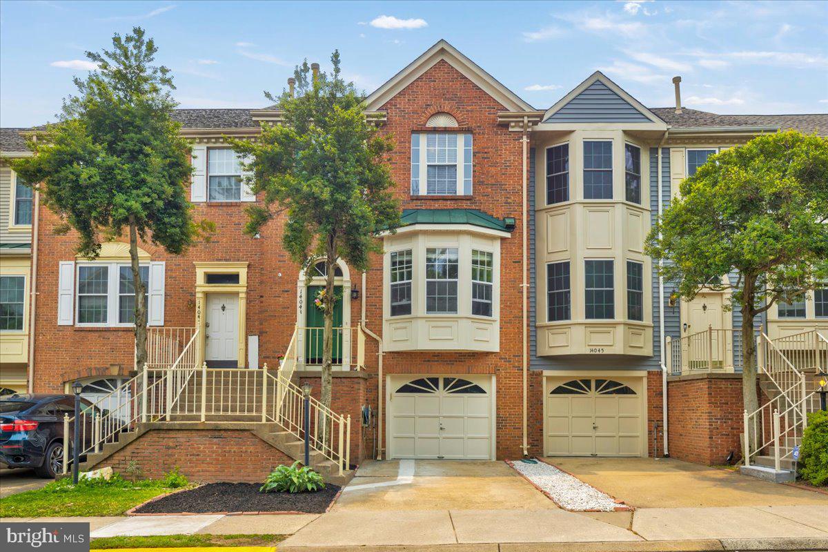 14043 Winding Ridge Lane Centreville, VA 20121 - Photo 3 of 37