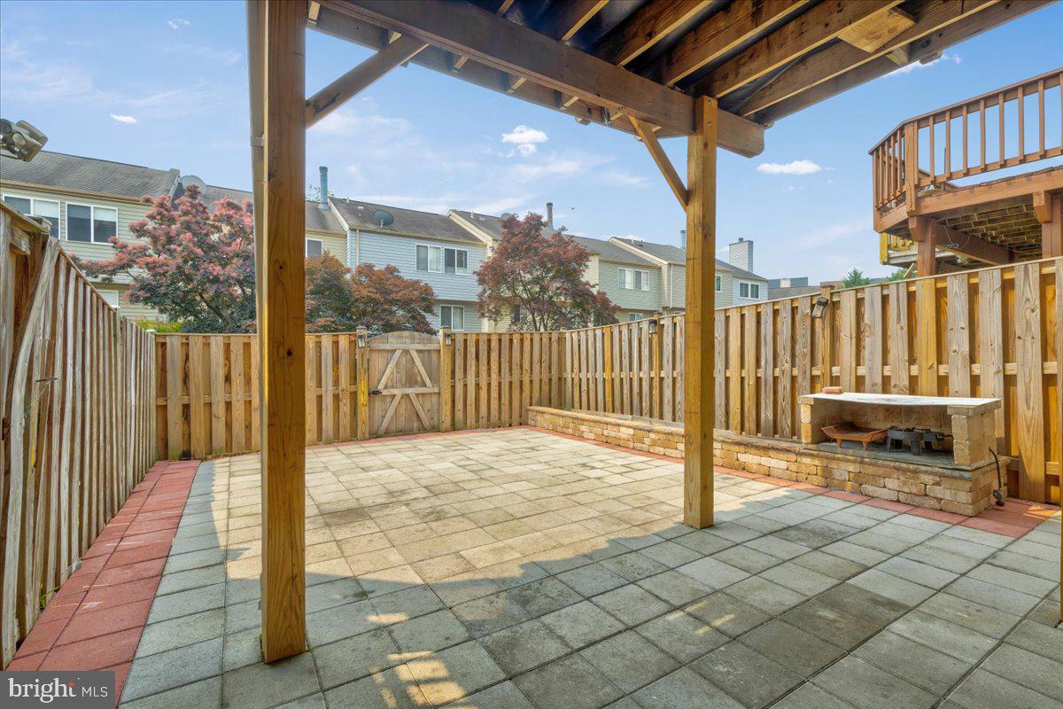 14043 Winding Ridge Lane Centreville, VA 20121 - Photo 34 of 37