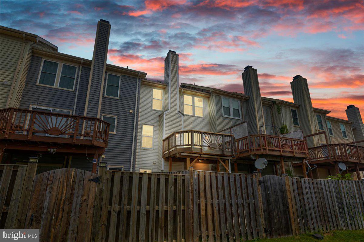 14043 Winding Ridge Lane Centreville, VA 20121 - Photo 36 of 37