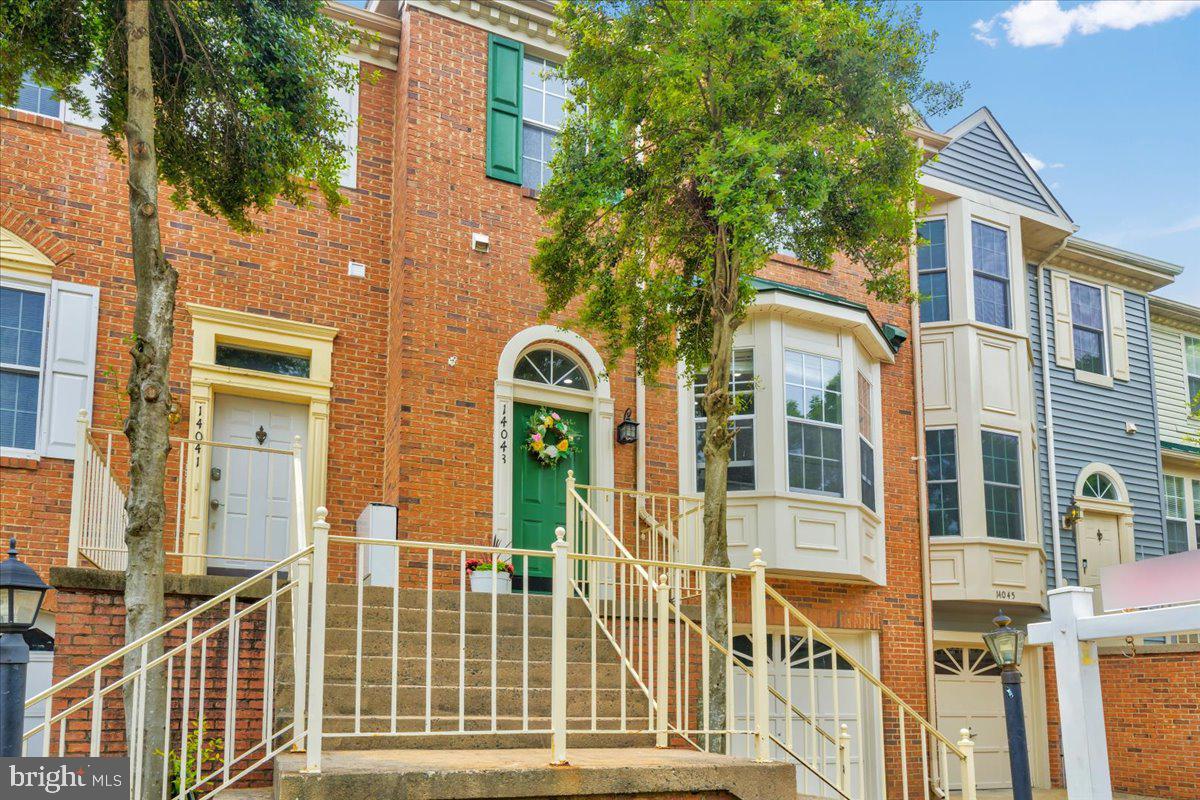 14043 Winding Ridge Lane Centreville, VA 20121 - Photo 4 of 37