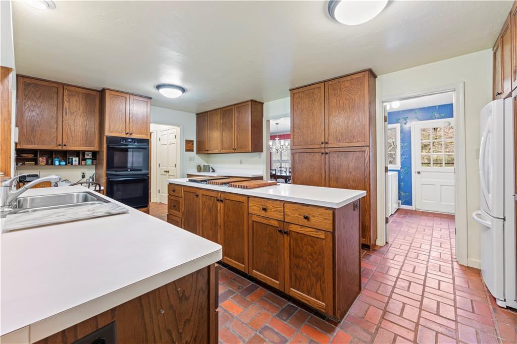 106 Silent Run Road Pittsburgh, PA 15238 - Photo 11 of 25 Gallery Image 11