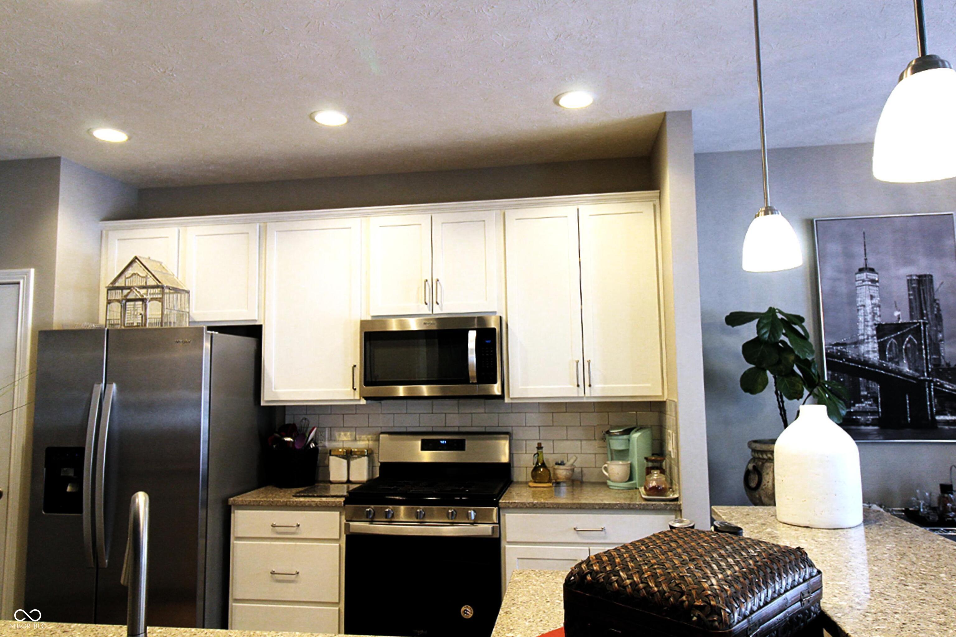 6351 Filly Circle Indianapolis, IN 46260 - Photo 13 of 21