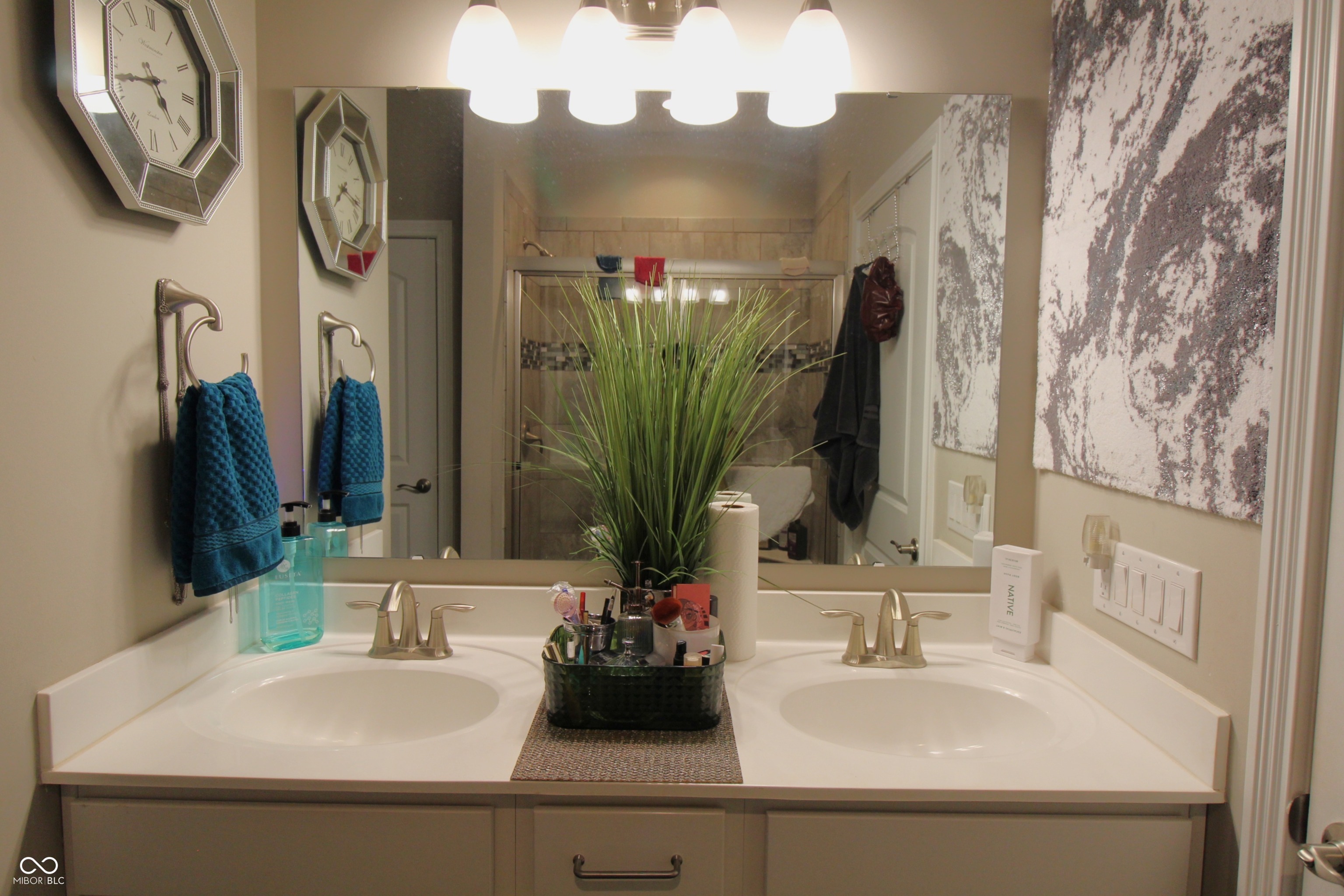 6351 Filly Circle Indianapolis, IN 46260 - Photo 17 of 21