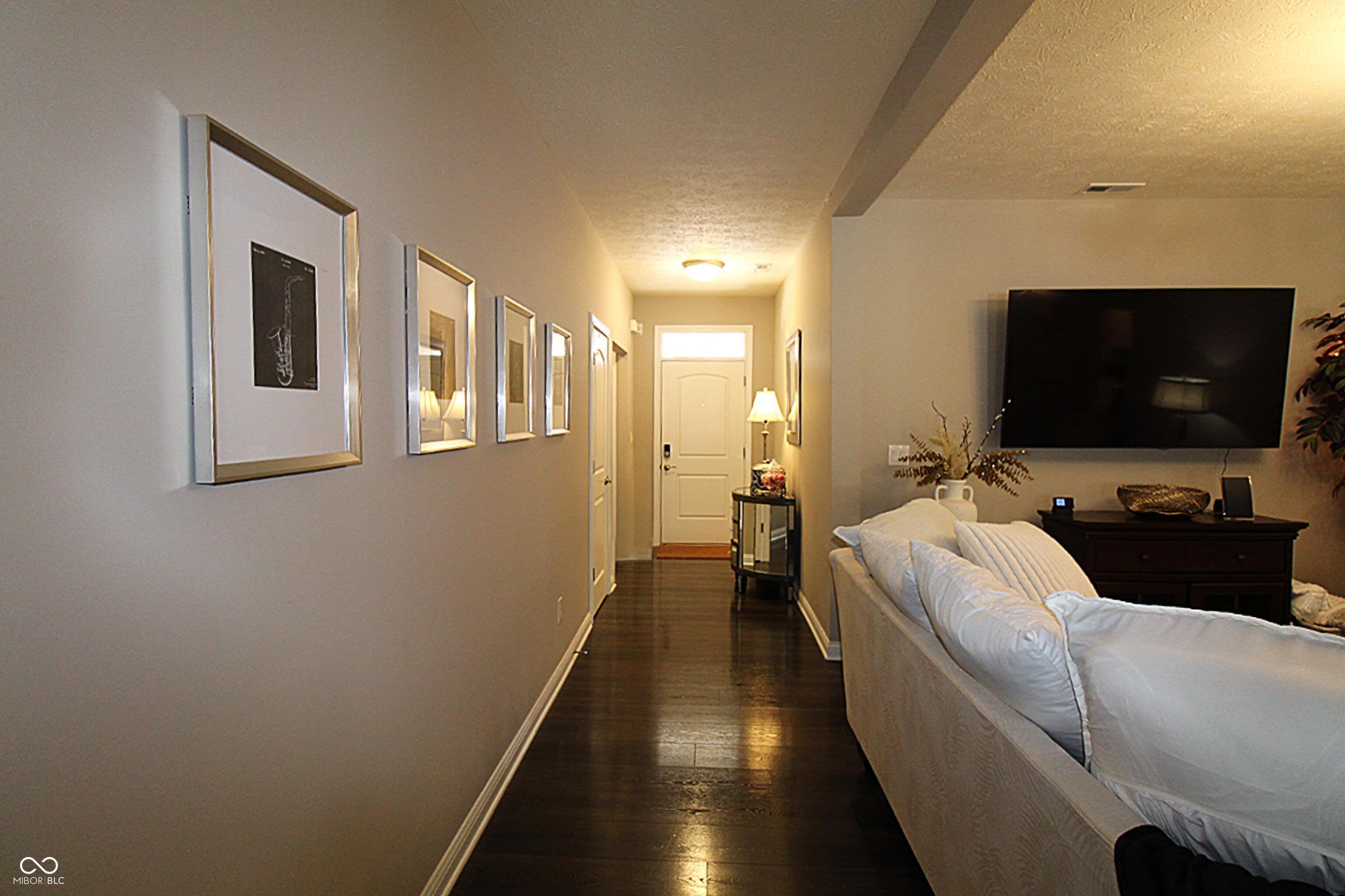 6351 Filly Circle Indianapolis, IN 46260 - Photo 6 of 21