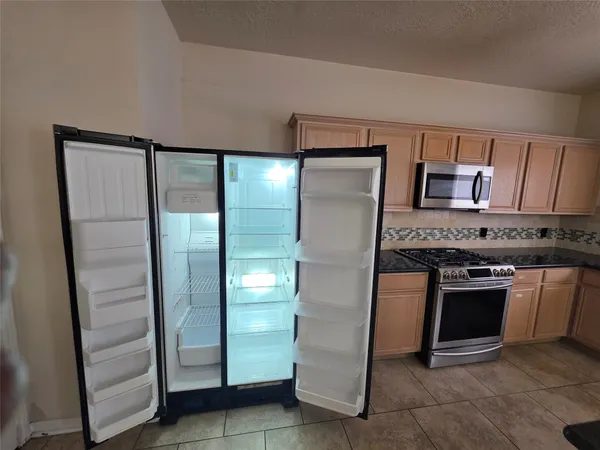 $2,450 | 2715 Riverhollow Lane, Sugar Land, TX 77479