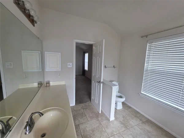 $2,450 | 2715 Riverhollow Lane, Sugar Land, TX 77479
