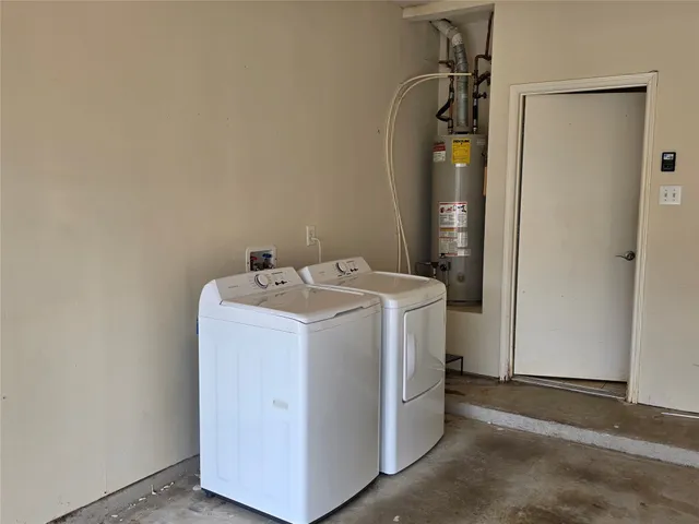 $2,450 | 2715 Riverhollow Lane, Sugar Land, TX 77479