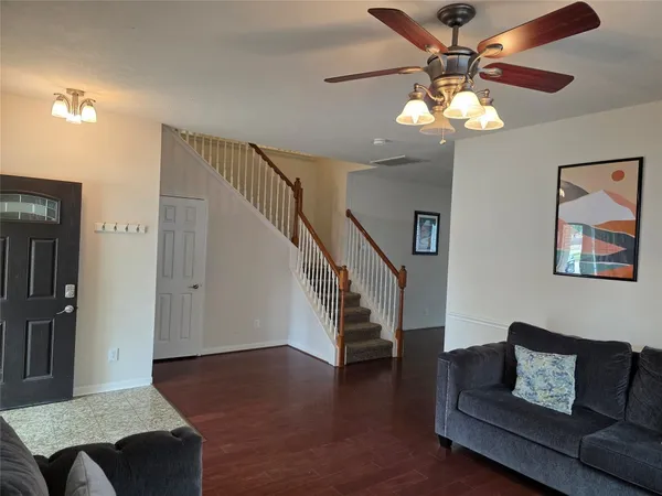 $2,450 | 2715 Riverhollow Lane, Sugar Land, TX 77479