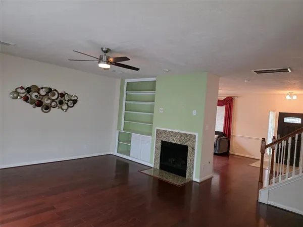 $2,450 | 2715 Riverhollow Lane, Sugar Land, TX 77479