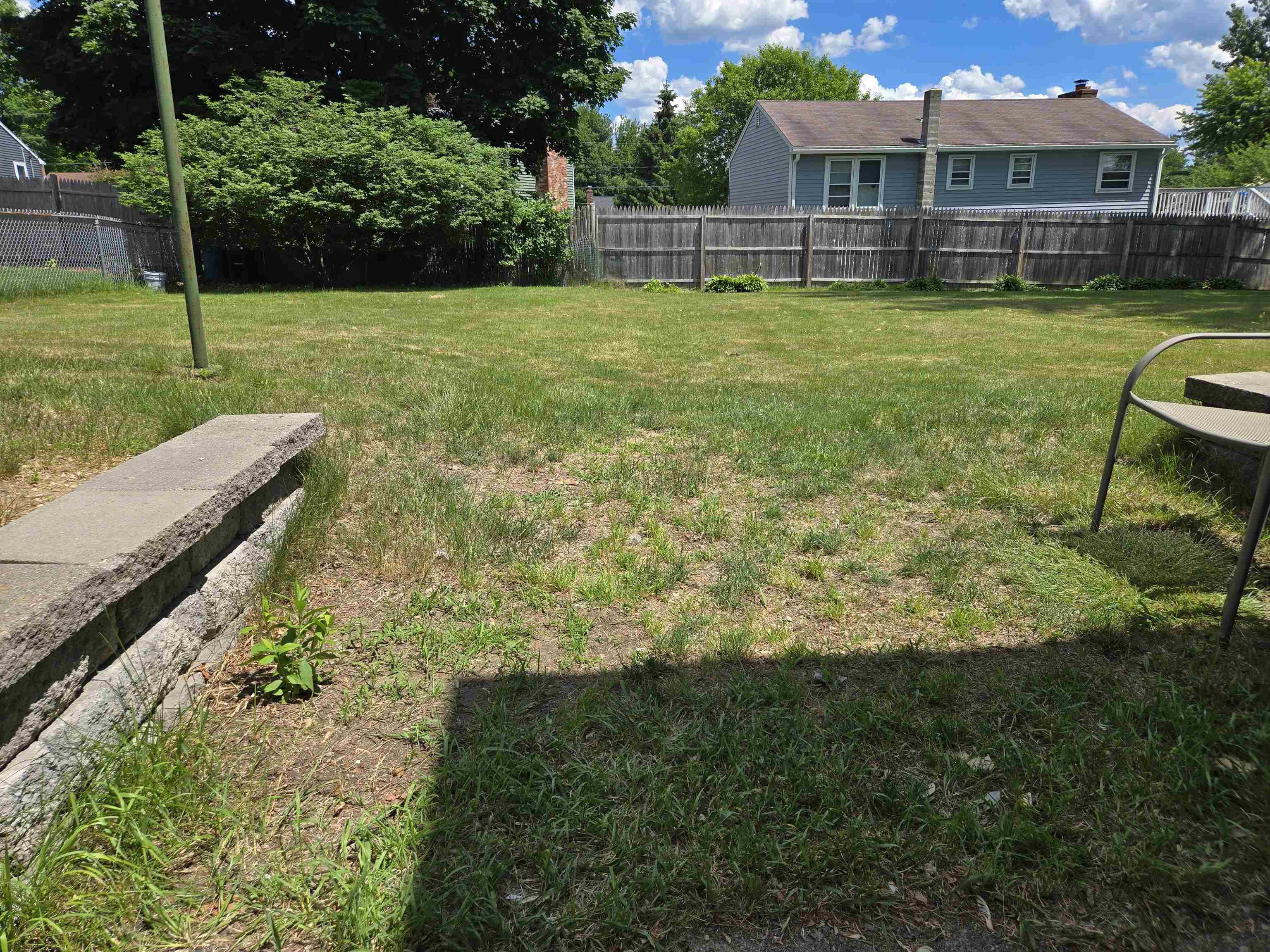 384 Huse Road Manchester, NH 03103 - Photo 9 of 16