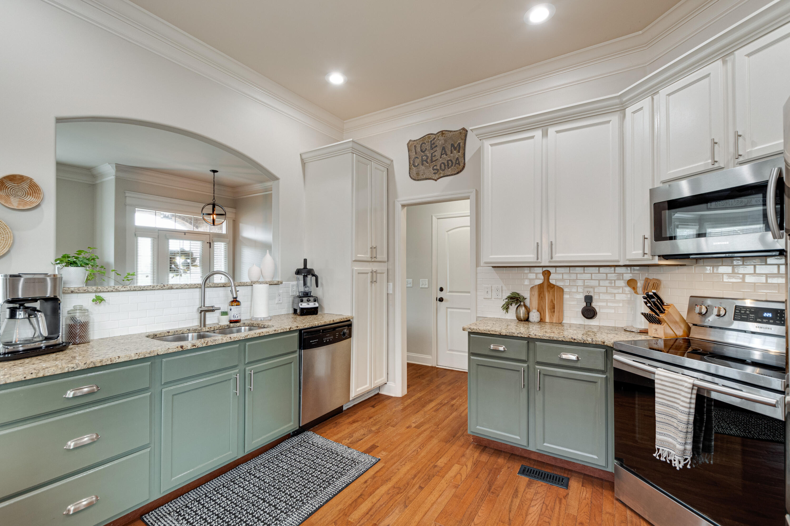 6720 Kenton Ridge Circle Chattanooga, TN 37421 - Photo 10 of 31 6720 Kenton Ridge Cir-10
