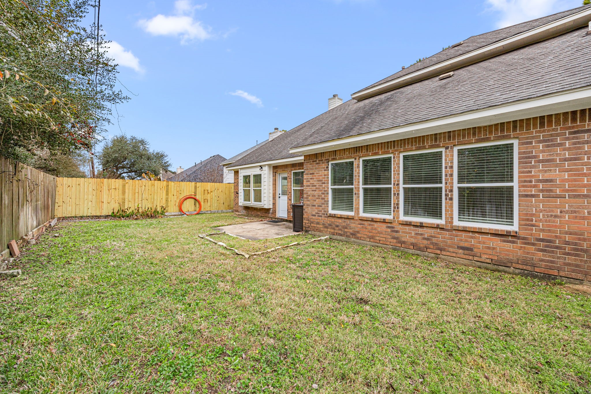 17907 Pelican Way Road Houston, TX 77084 - Photo 38 of 39 a house view with a garden space