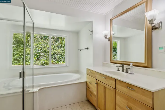 $1,295,000 | 85 La Encinal, Orinda, CA 94563