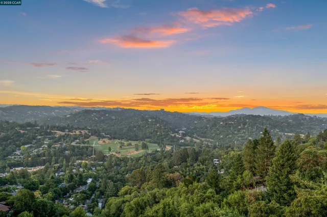 $1,295,000 | 85 La Encinal, Orinda, CA 94563