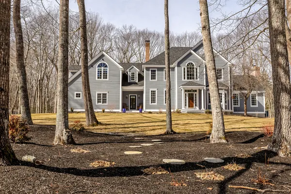 $1,950,000 | 18 Ledgewater Drive, Kennebunk, ME 04043