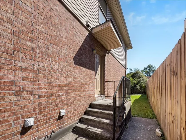 $1,800 | 5773 Tullis Drive, New Orleans, LA 70131