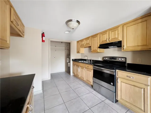 $1,800 | 5773 Tullis Drive, New Orleans, LA 70131