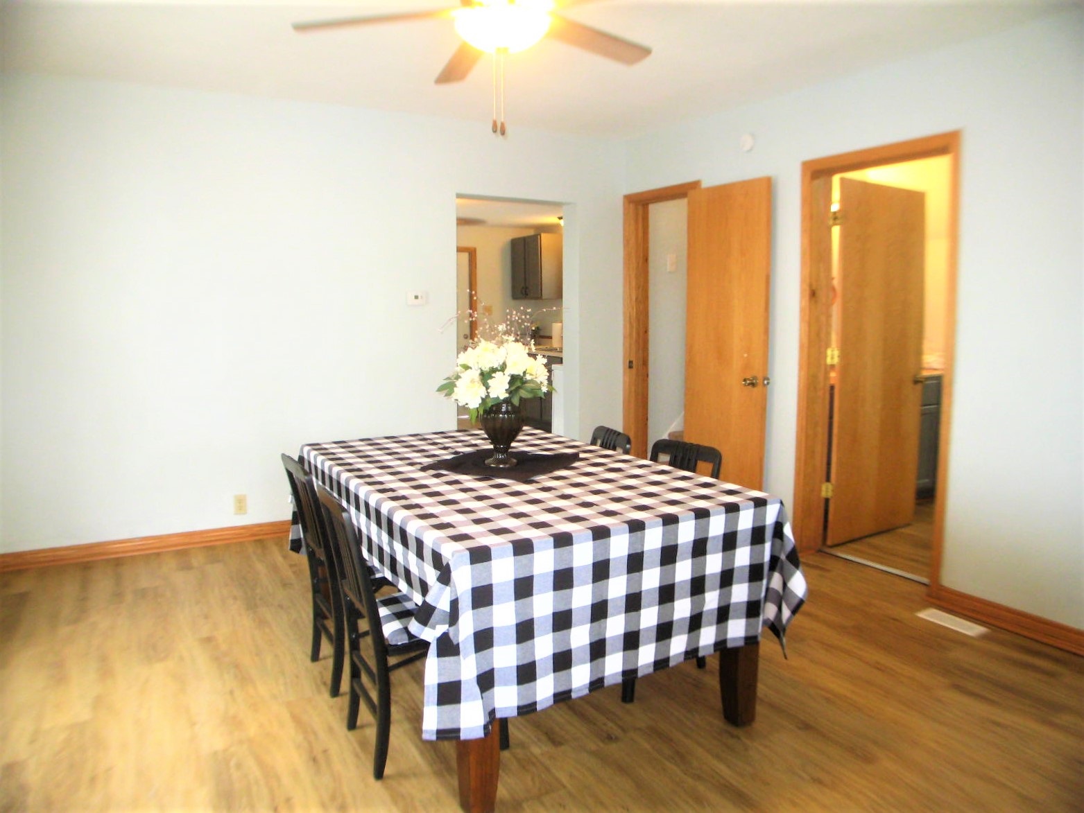 1419 Spring Street Fort Wayne, IN 46808 - Photo 5 of 35