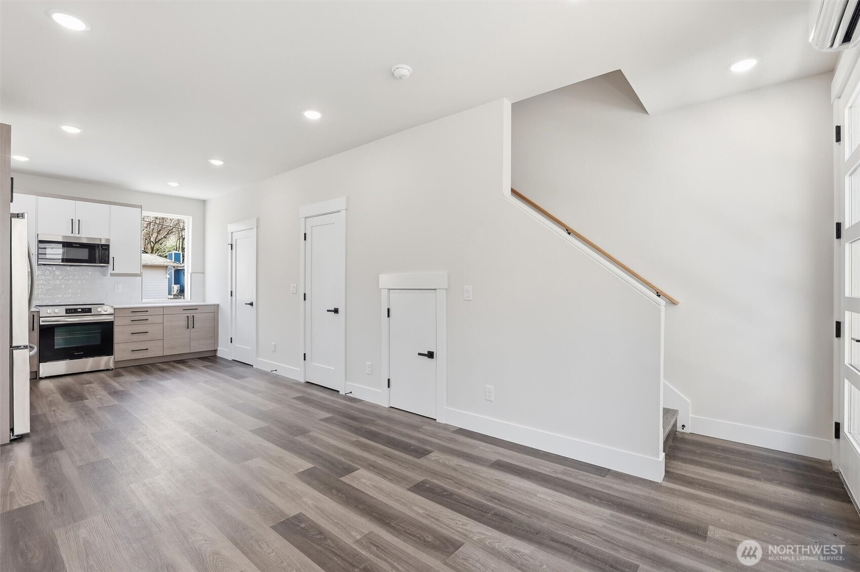 3324 35th Avenue South, Unit A Seattle, WA 98144 - Photo 4 of 20