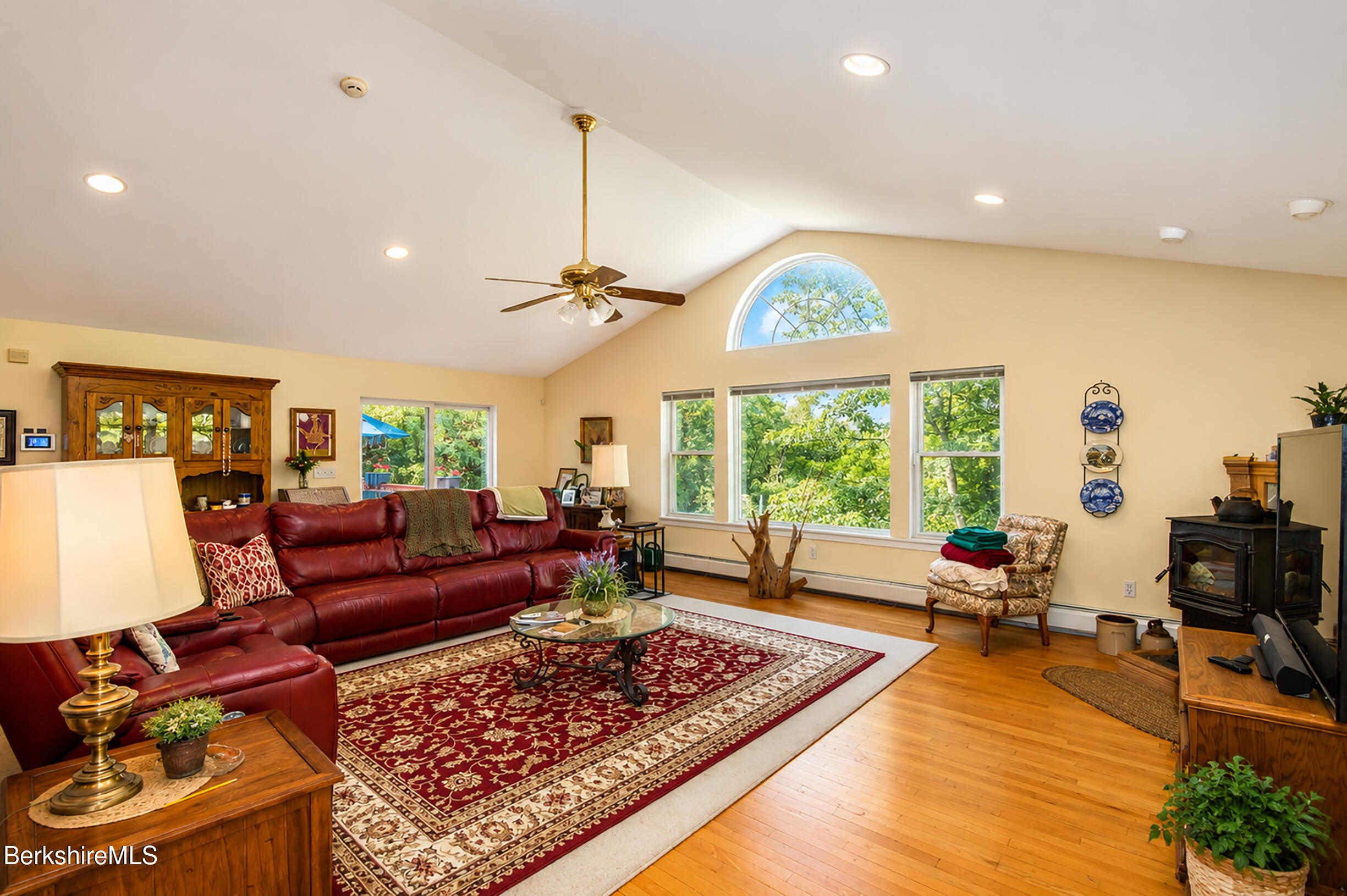 120 North Hoosac Road Williamstown, MA 01267 - Photo 5 of 47 vincentcarusophotography_120NHoosac_2026