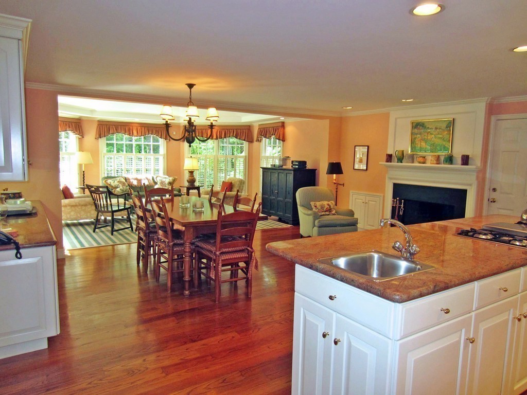 195 Westerly Road Weston, MA 02493 - Photo 14 of 26 Gallery Image 14