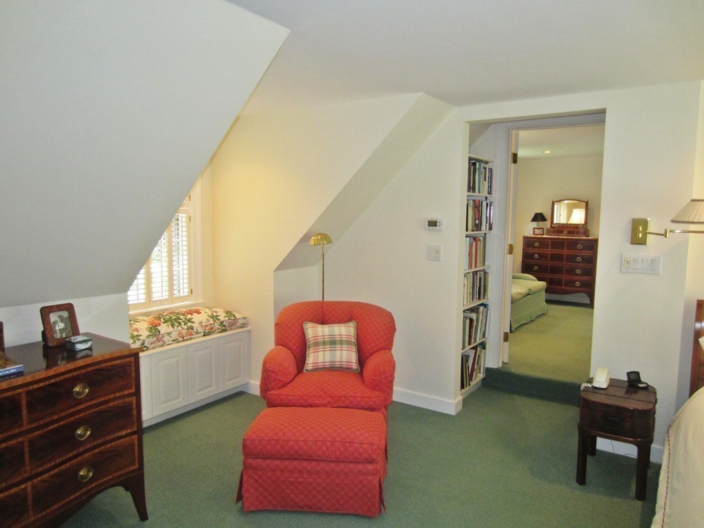 195 Westerly Road Weston, MA 02493 - Photo 18 of 26 Gallery Image 18