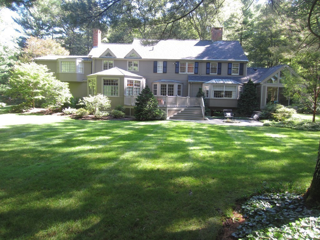 195 Westerly Road Weston, MA 02493 - Photo 2 of 26 Gallery Image 2