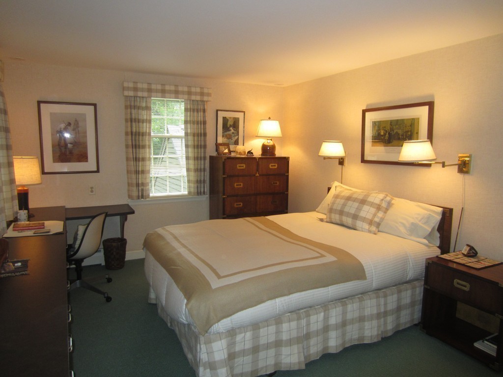 195 Westerly Road Weston, MA 02493 - Photo 23 of 26 Gallery Image 23