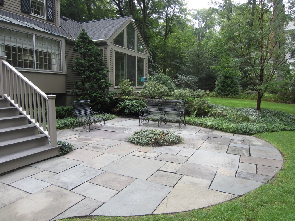 195 Westerly Road Weston, MA 02493 - Photo 3 of 26 Gallery Image 3