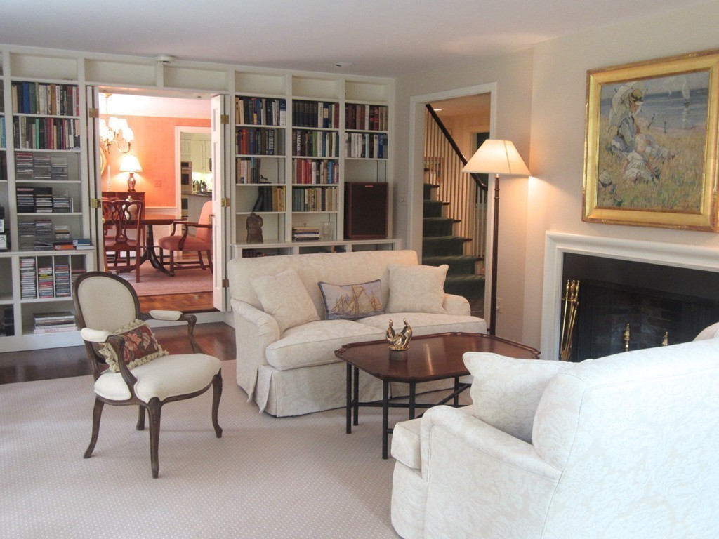 195 Westerly Road Weston, MA 02493 - Photo 9 of 26 Gallery Image 9