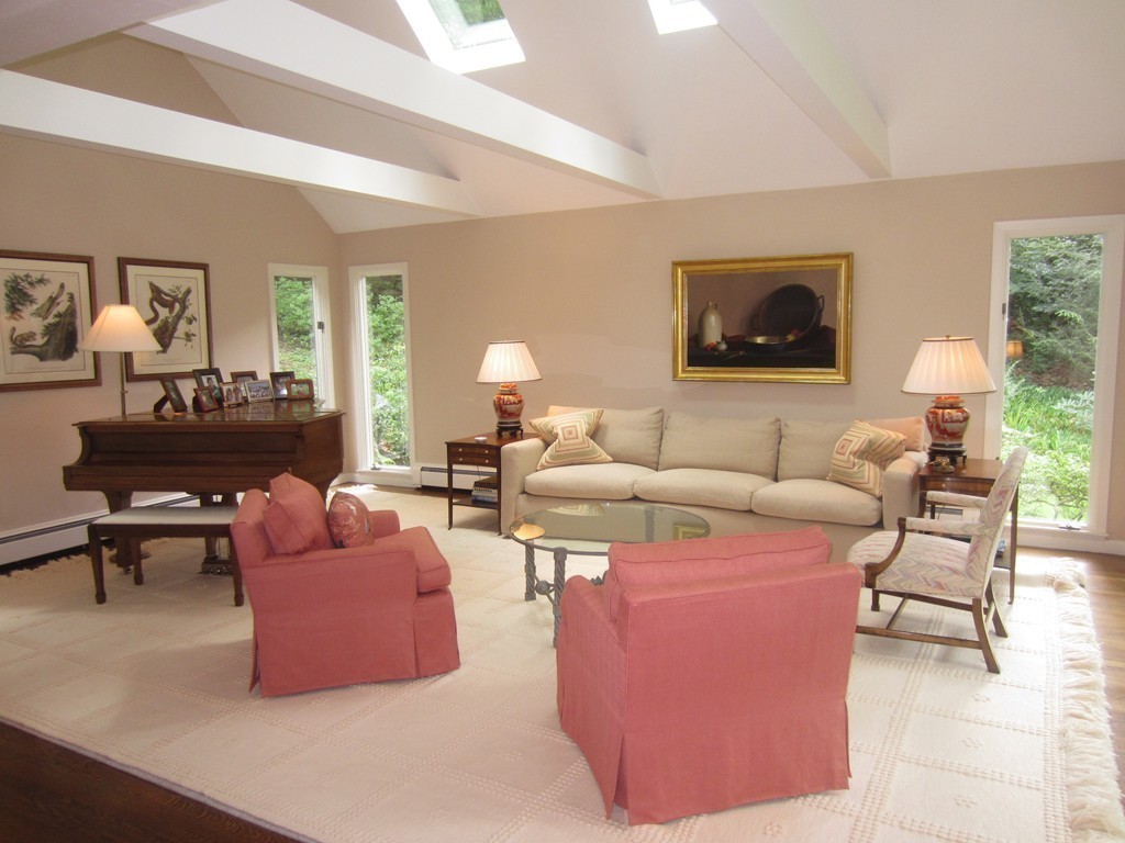 195 Westerly Road Weston, MA 02493 - Photo 10 of 26 Gallery Image 10