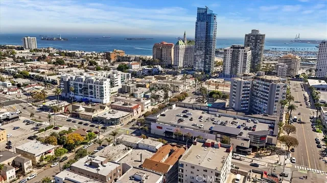 $2,300,000 | 625 East Broadway, Long Beach, CA 90802