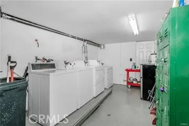 $2,300,000 | 625 East Broadway, Long Beach, CA 90802